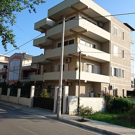 Kulla E Vekut Durres Exterior photo