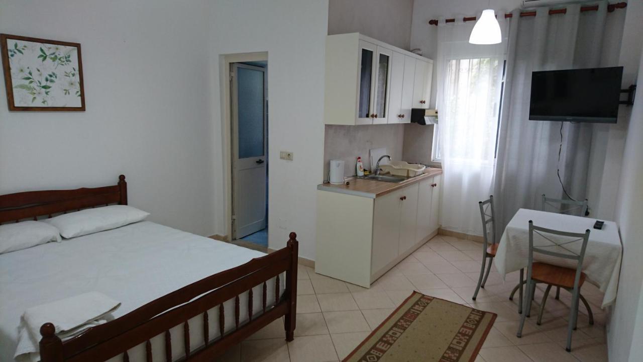 Kulla E Vekut Durres Exterior photo