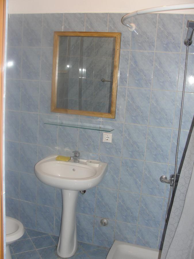 Kulla E Vekut Durres Exterior photo