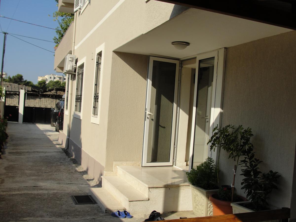 Kulla E Vekut Durres Exterior photo